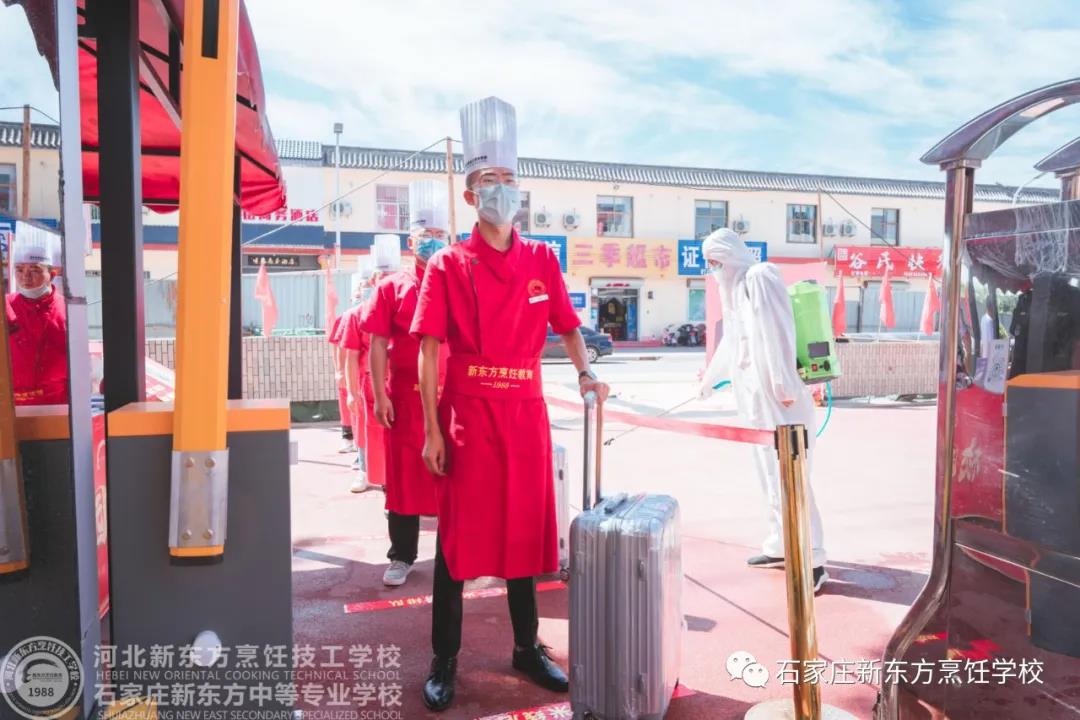防范，不松懈｜這份“秋冬校園防疫小貼士”請您收好！