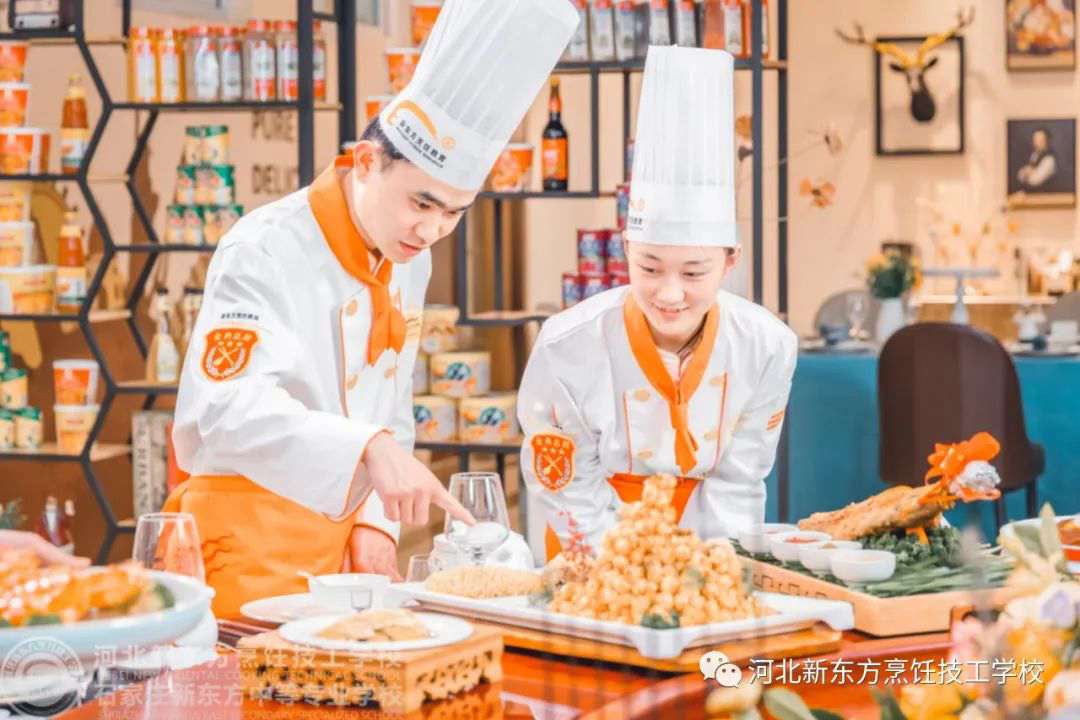 2022年只剩兩個(gè)月，職業(yè)學(xué)校這么多，想學(xué)技術(shù)的你確定不來看看？