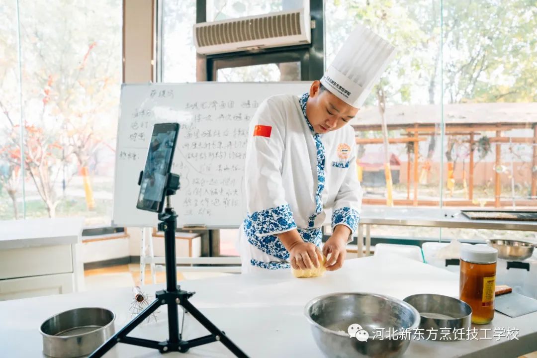【線上學(xué)習(xí)】期間，你有沒有為網(wǎng)課“拼過(guò)命”？