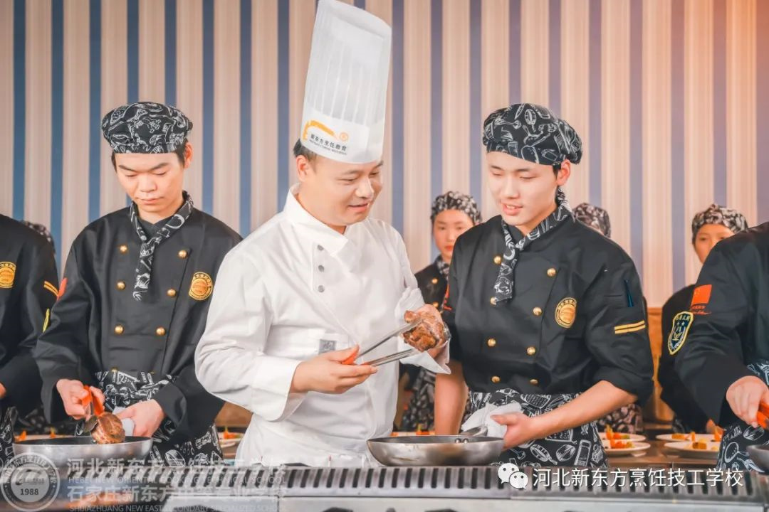 2025年廚師證有什么用，廚師證會取消嗎