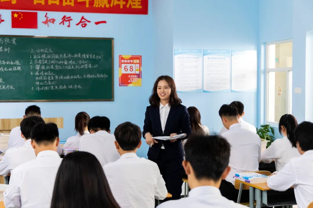 2025考上普高是唯一出路嗎？學(xué)技術(shù)也可以